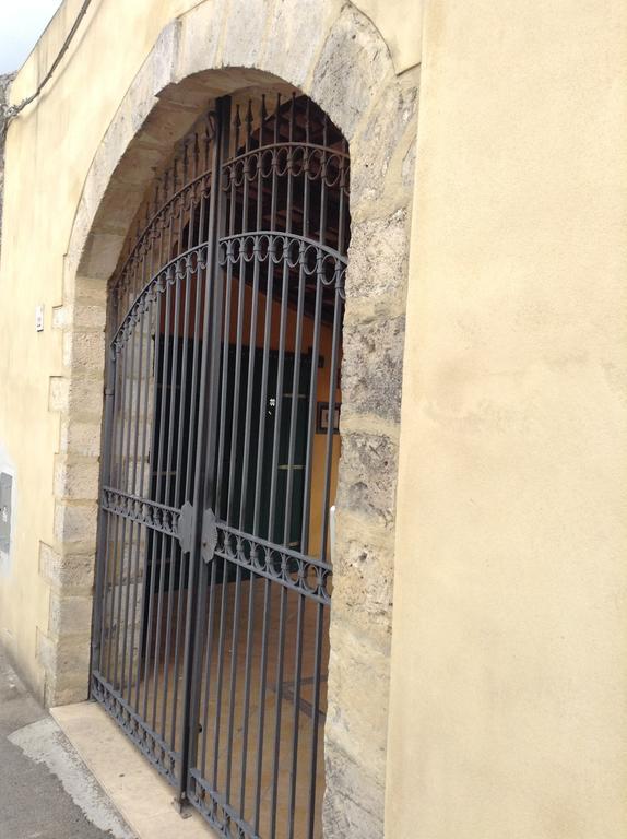 L'Antica Cantina Usini Exterior foto